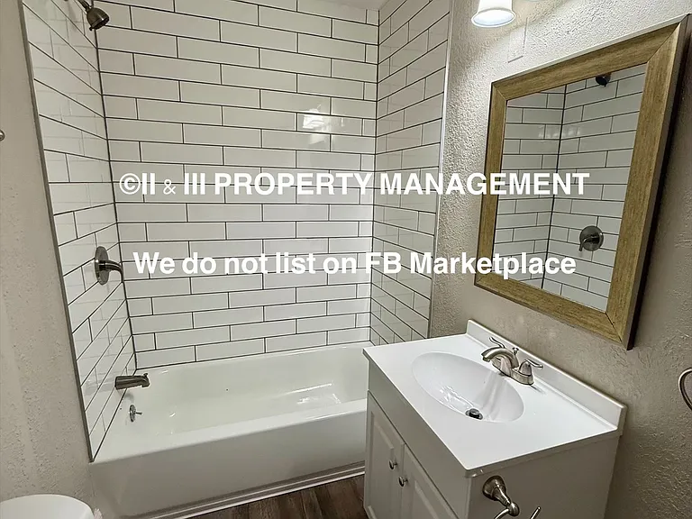 1114 S Scott Ave — Photo 6