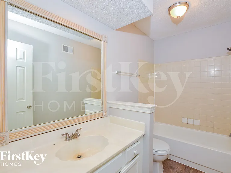 4619 Leash Ln — Photo 17