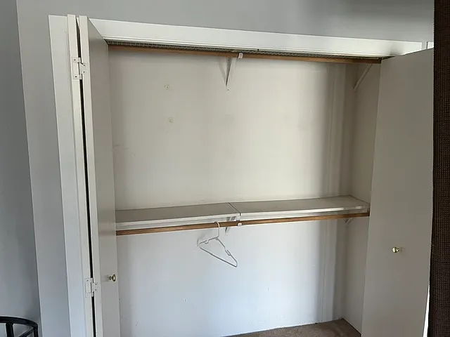 10 Saint Thomas Colony #1 — Photo 13