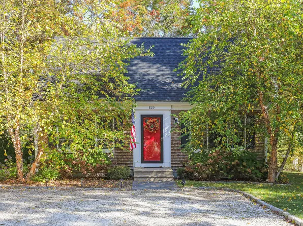 825 Cotuit Road, Mashpee, MA 02649