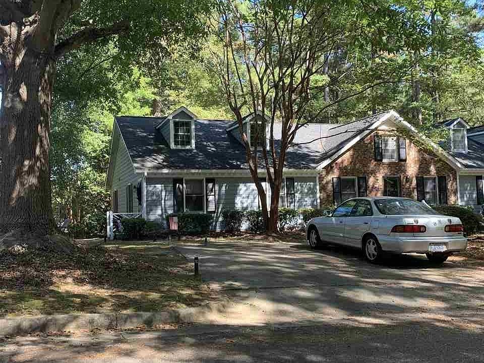 1st image of 101 Cimmaron Ct #101