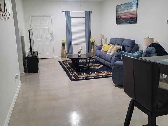 3rd image of 1808 Emma Naylor Ct APT A