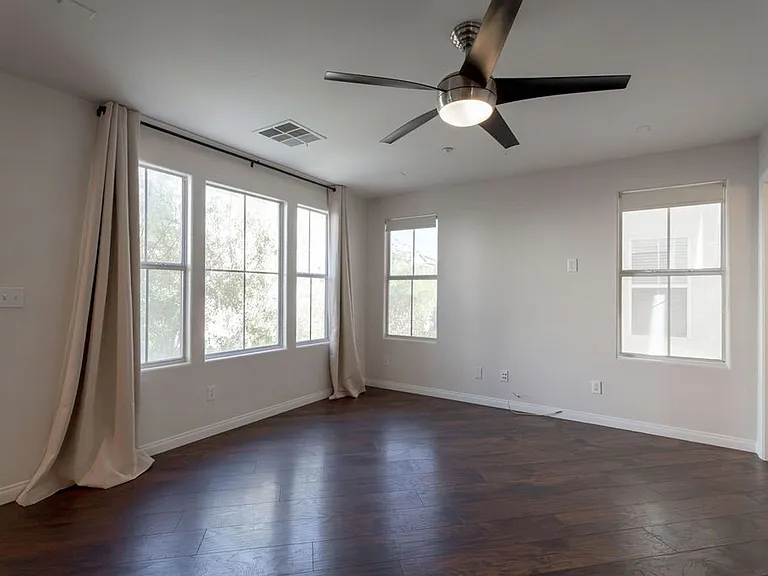 4793 Hampstead Heath Ct — Photo 11
