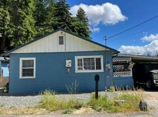 1423 Carson Woods Rd, Fortuna, CA 95540