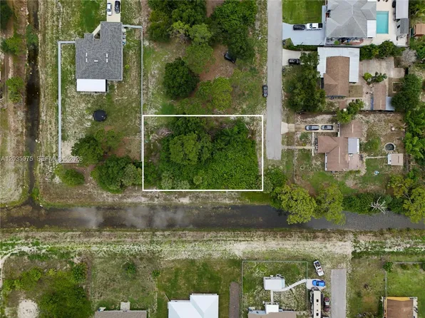 3105 Brian Ave S, Lehigh Acres, FL 33976