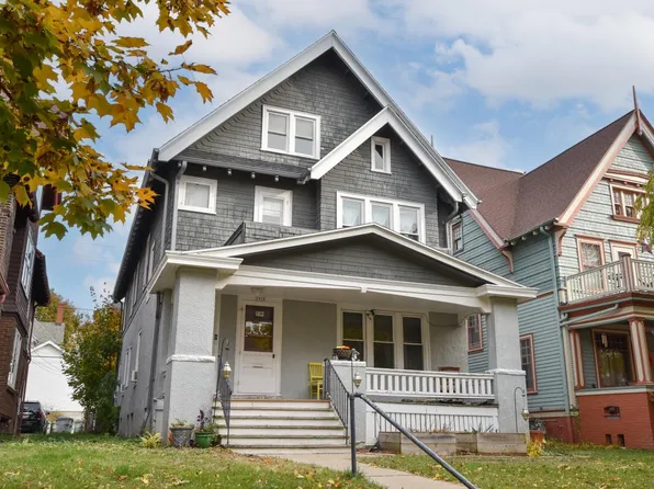 2928 North Farwell AVENUE #2930, Milwaukee, WI 53211