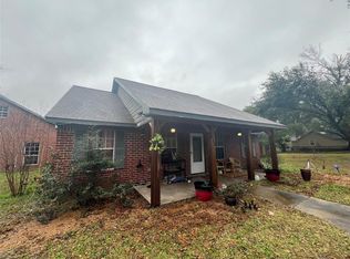 611 Kenney St, Brookshire, TX 77423