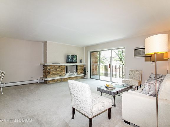 2nd image of 4221 Saratoga Ave APT 202A