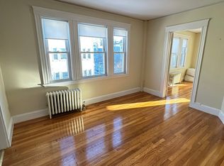 61 Tremont St #2R, Brighton, MA 02135