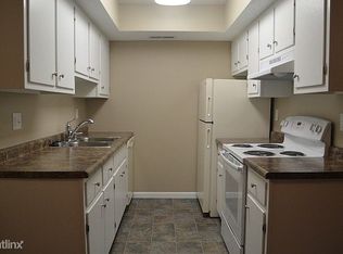 441 Woodside Trl, Decatur, IL 62521