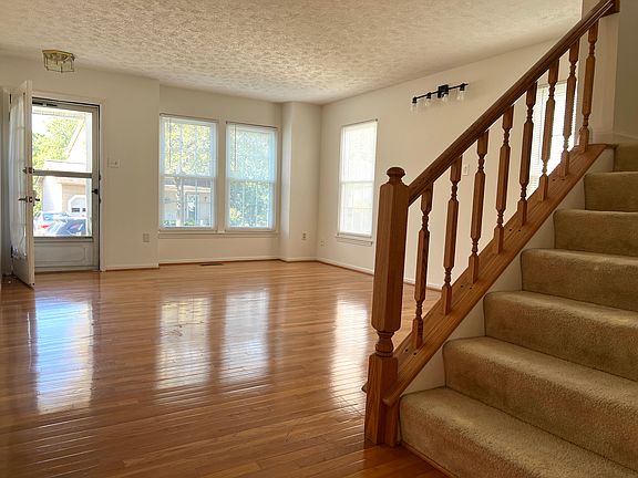 2nd image of 15149 Red Cedar Dr