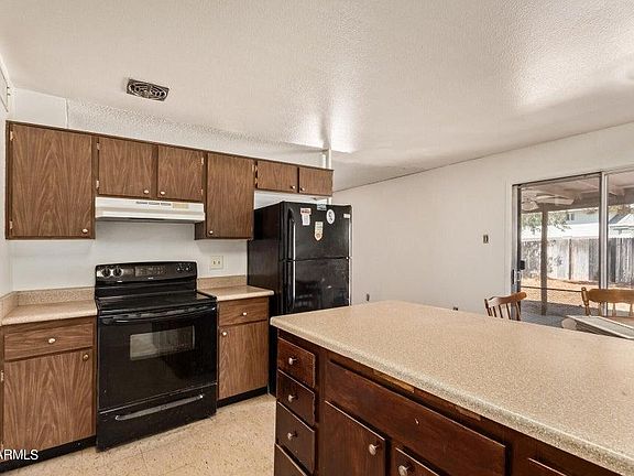 4th image of 3125 N 86th Pl