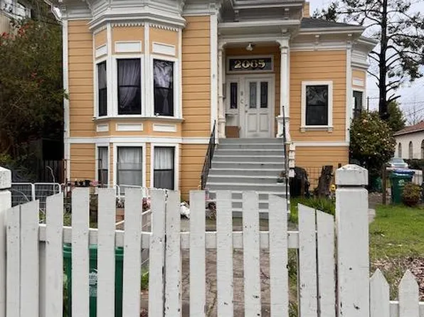 2065 Alameda Ave, Alameda, CA 94501