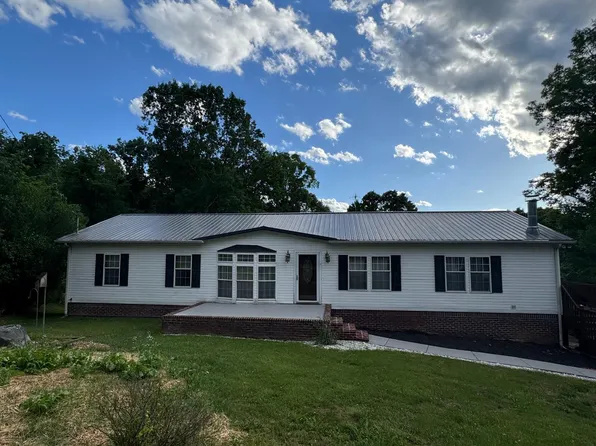 504 Rockingham Rd, Johnson City, TN 37615