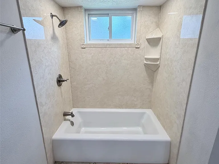 2306 Rushbrook Dr — Photo 18