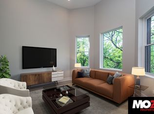 3027 W Logan Blvd #304, Chicago, IL 60647