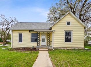 1021 Walnut St, Cedar Falls, IA 50613