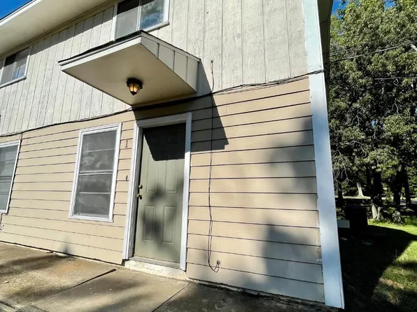 130 Jackson St APT 1, Kilgore, TX 75662