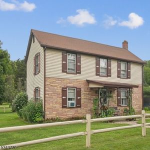 18 Pequest Furnace Rd, Oxford, NJ, 07863