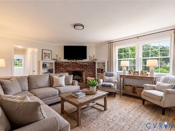 4940 Tandem Dr, North Chesterfield, VA 23234