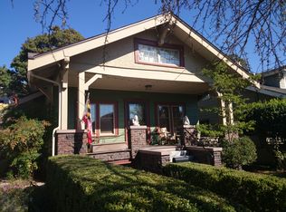 6320 16th Ave NE, Seattle, WA 98115