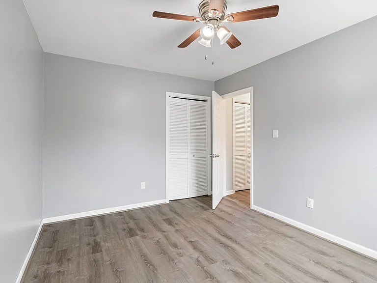4405 Aspen Dr — Photo 15