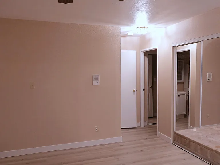 1200 Golden Cir #311 — Photo 3