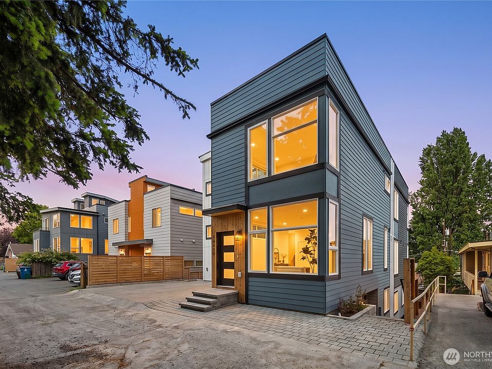 1st image of 3035 A 21st Avenue W
