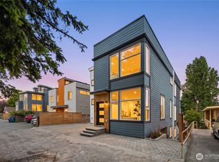 3035 A 21st Ave W, Seattle, WA 98199