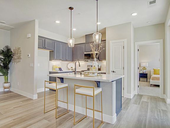 Kitchen, refrigerator included.