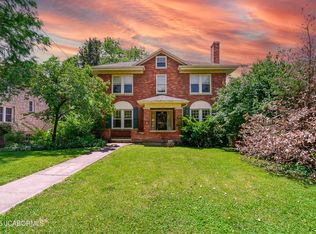 1102 Vineyard Sq, Jefferson City, MO 65101
