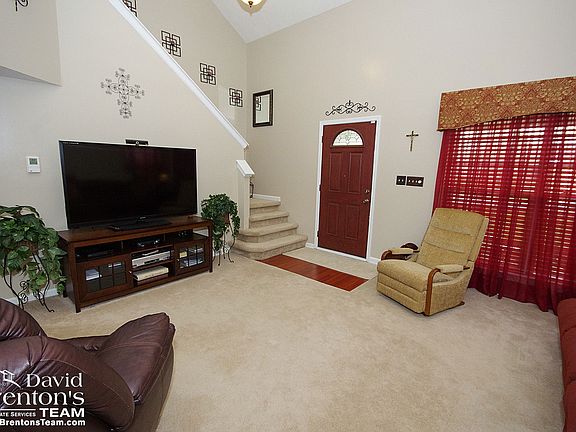5th image of 5222 Waterton Lakes Dr