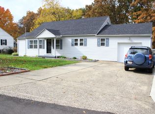 136 Mount Savage Dr, Ashland, KY 41101
