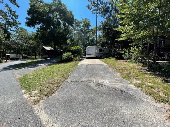 25238 NE 143rd St, Fort Mc Coy, FL 32134