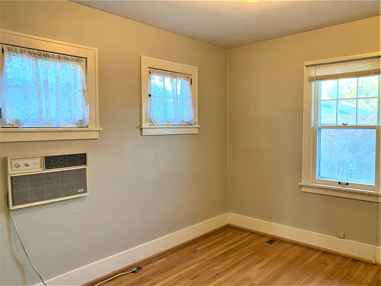 784 S Emerson St — Photo 12