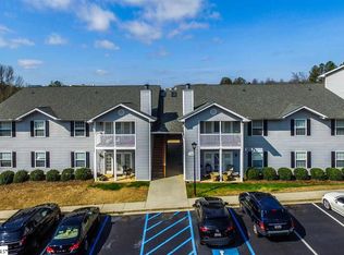 206 Pelham Square Way, Greer, SC 29650