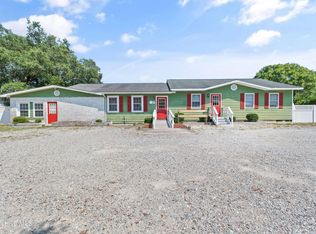 948 Sabbath Home Rd SW, Supply, NC 28462