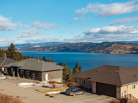 4th image of 1525 Bear Creek Rd #17