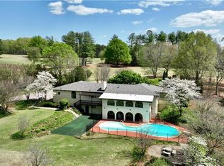 455 Gleneagles Rd W, Statesville, NC 28625