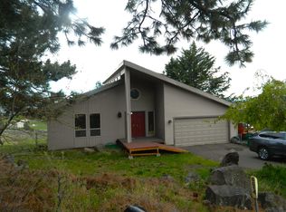 6614 Cottage Ave, Klamath Falls, OR