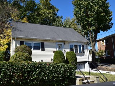 757 Florence Pl, Cliffside Park, NJ, 07010