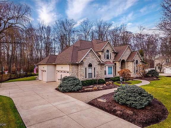4th image of 6590 Dorset Ln