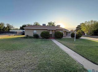 1110 S Ward St, Artesia, NM 88210