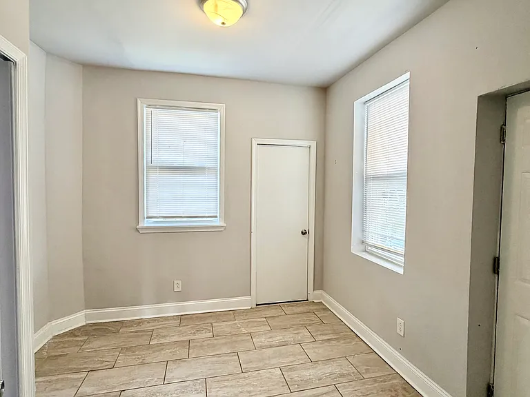 1824 N 54th St #1 — Photo 6