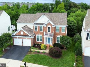 8204 Paper Birch Dr, Lorton, VA 22079