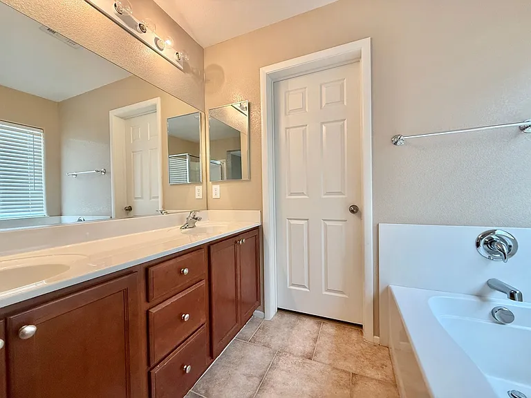 9070 Vintage Wine Ave — Photo 15