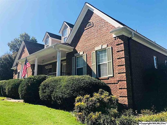 2nd image of 113 Pavilion Dr