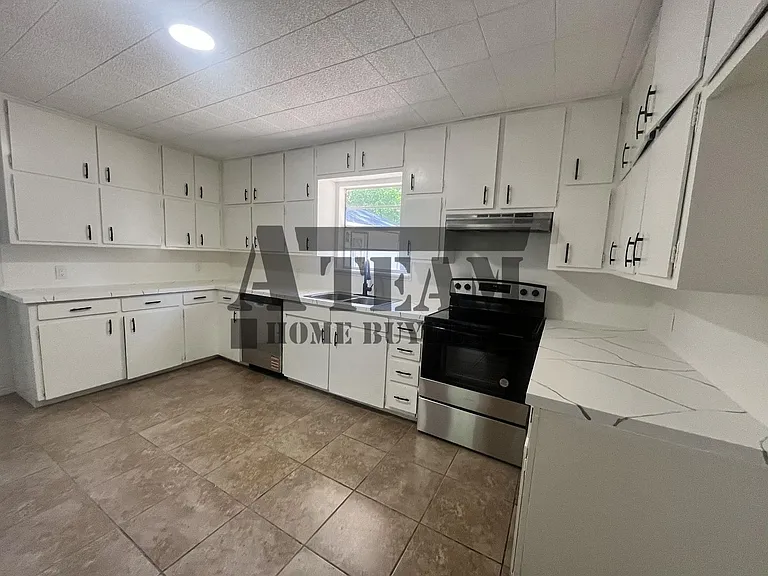 119 Golden Oaks Dr — Photo 6