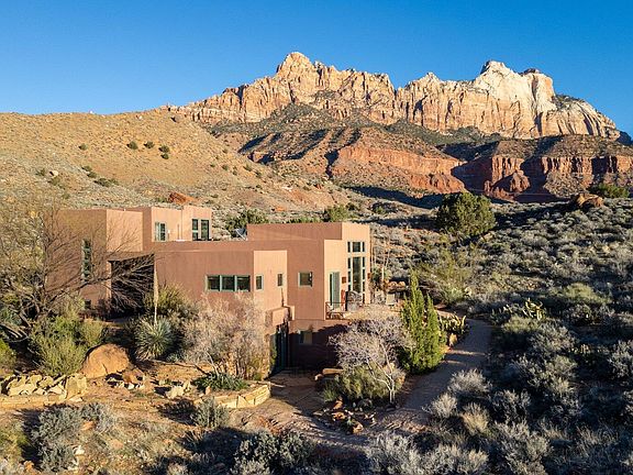 2nd image of 261 Valley View Dr