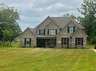 1725 Southern Ridge Trl, Olive Branch, MS 38654